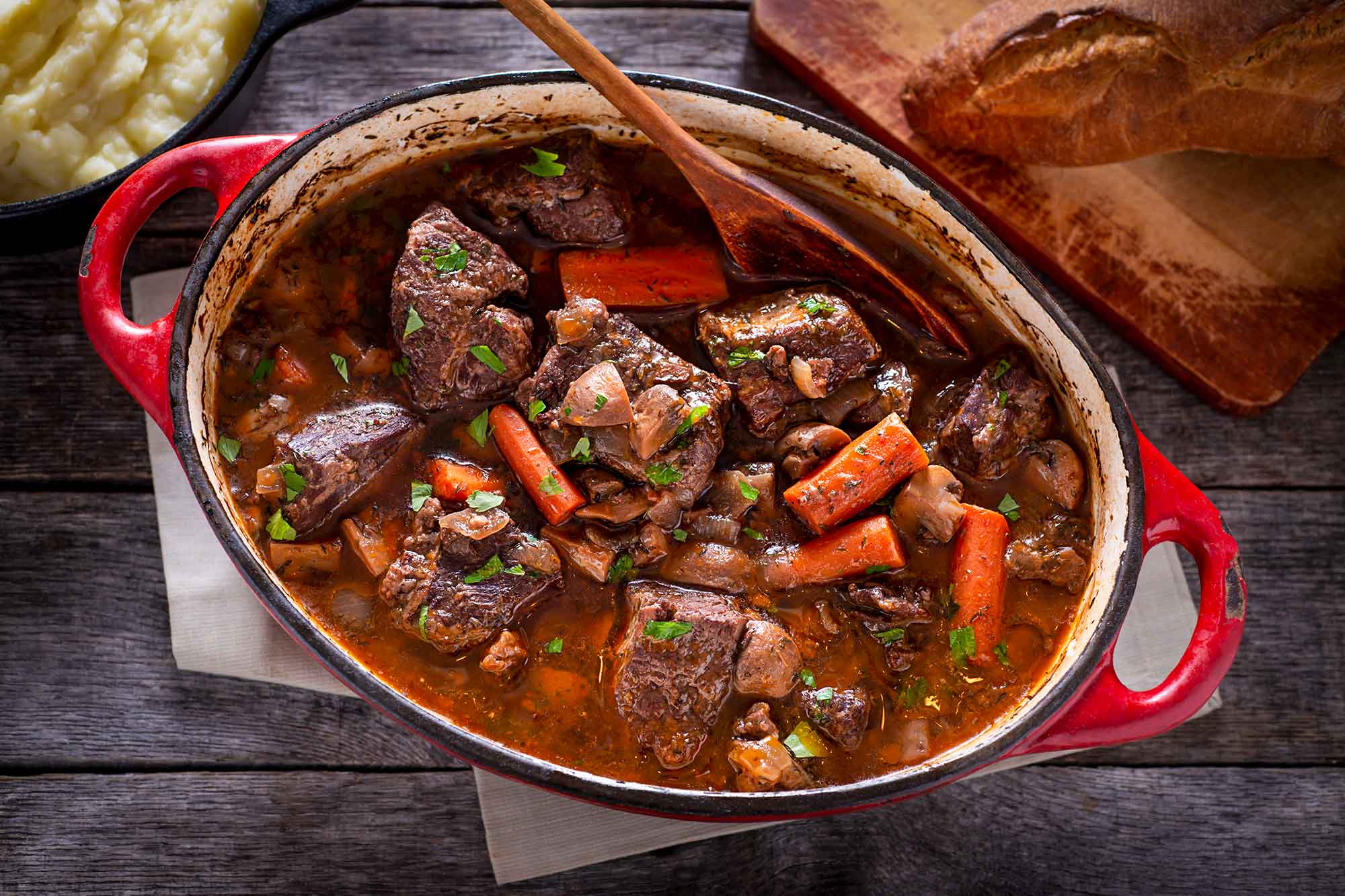 Bœuf Bourguignon au Merlot / Beef Bourguignon in Merlot Wine Sauce